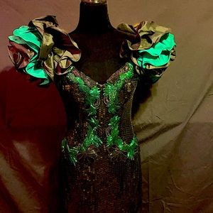 Elegant Green and Black Maxi Dress